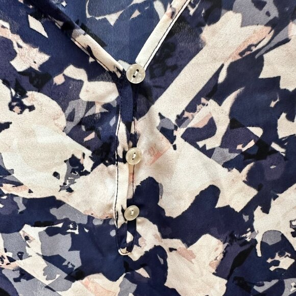 Cynthia Rowley Blouse Floral Print Ruffle Sleeve Blue White 1/4 Button Front 2X - Picture 3 of 7